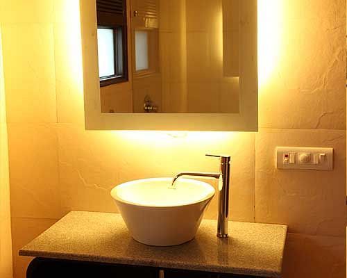 Hotel Fabhotel Anutham Saket New Delhi