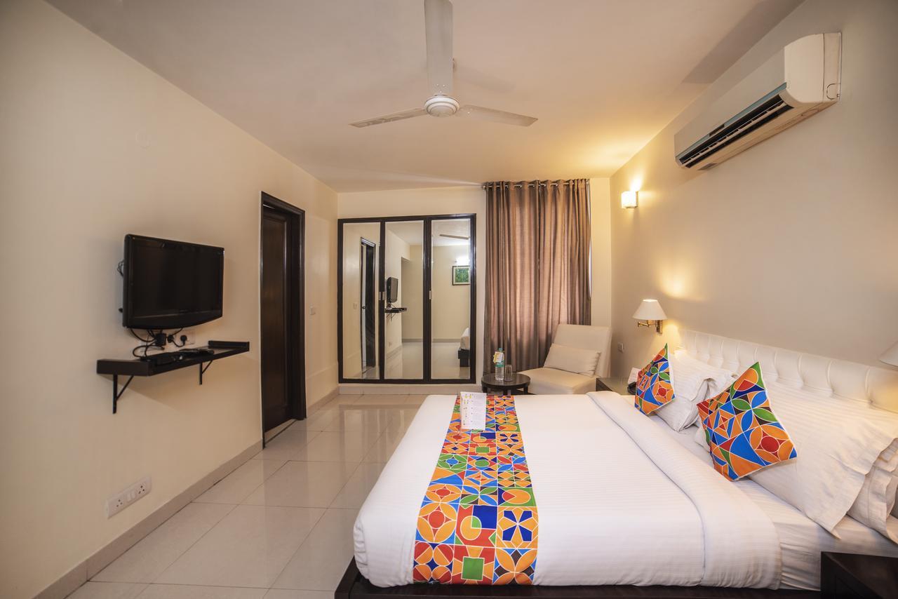 Hotel Fabhotel Anutham Saket 3*