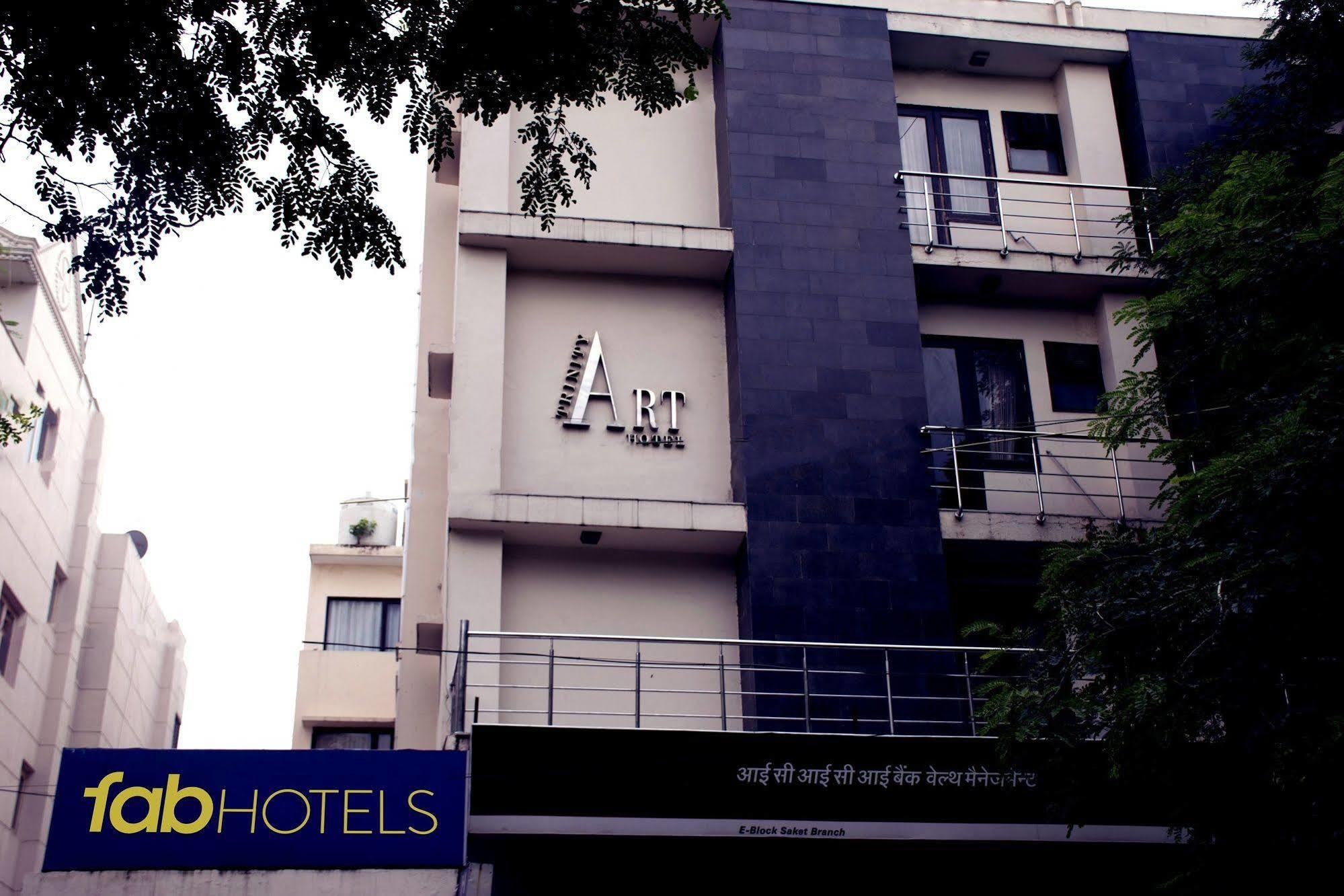 Hotel Fabhotel Anutham Saket 3*