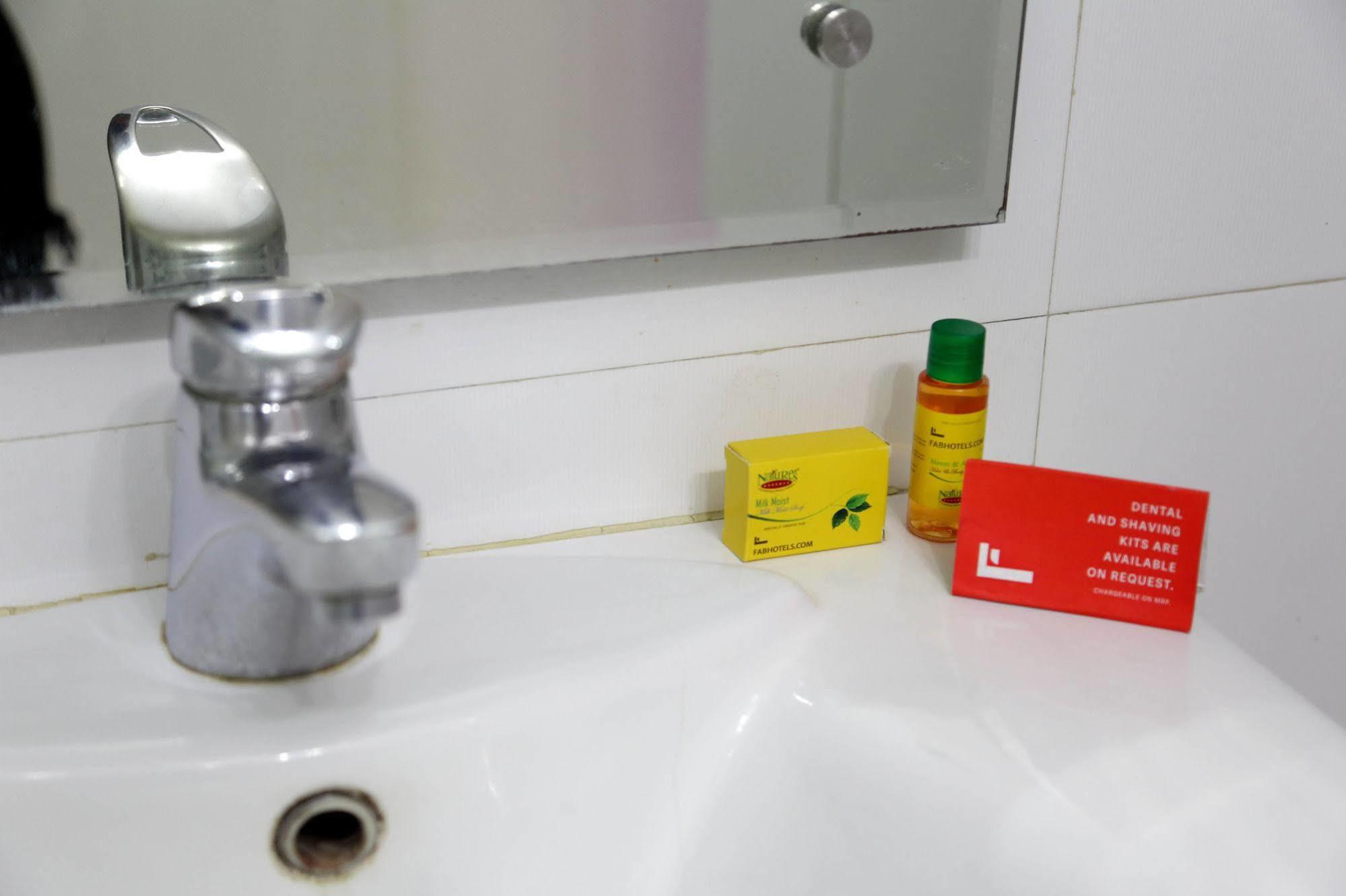Fabhotel Anutham Saket Hotel 3*