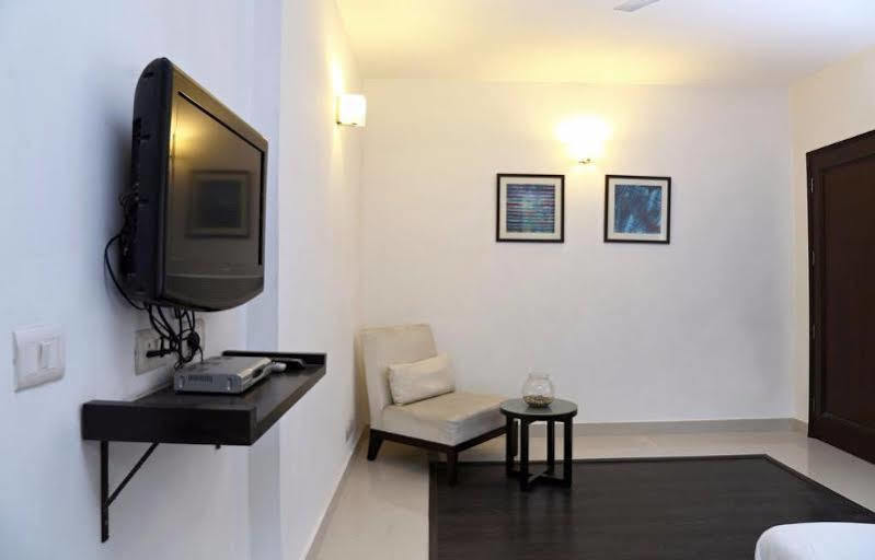 Fabhotel Anutham Saket 3*